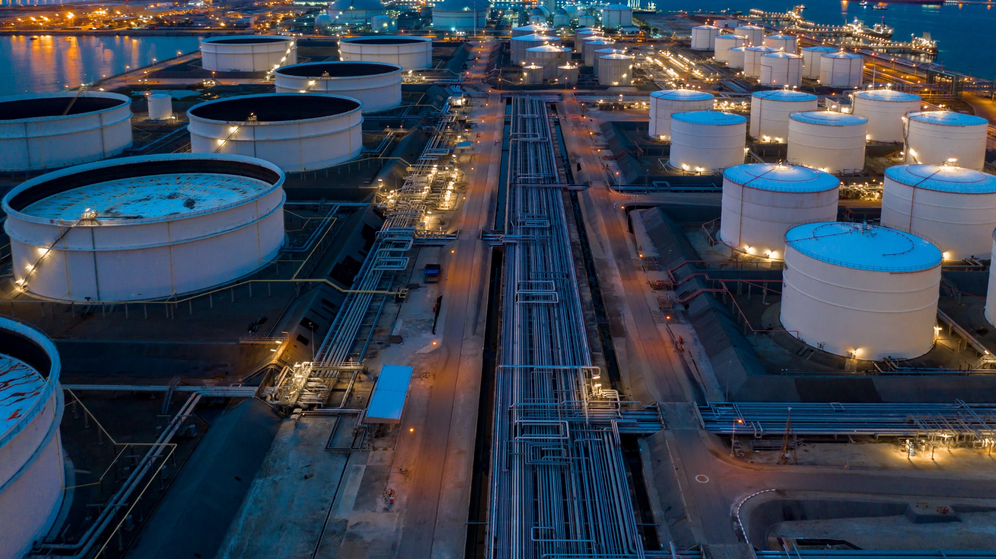 Tank terminals